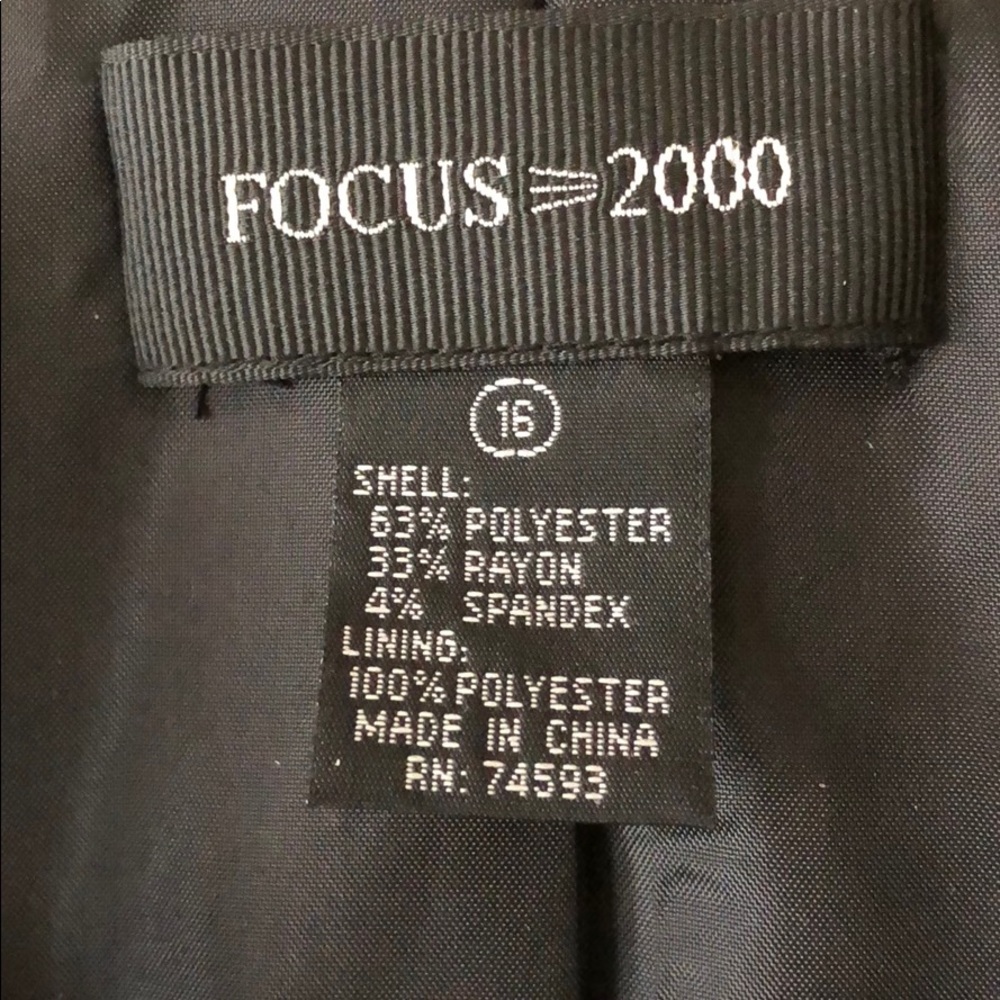 Tailored Black Jacket - image 4